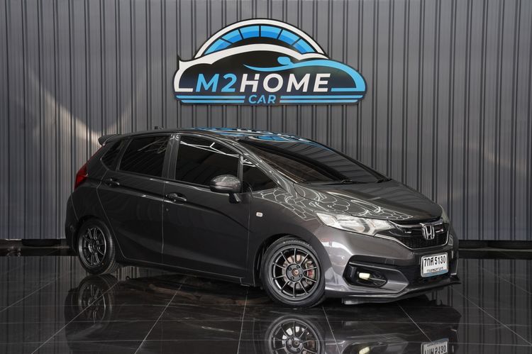Honda Jazz 2018 1.5 V+ Sedan เบนซิน เกียร์อัตโนมัติ เทา รูปที่ 3