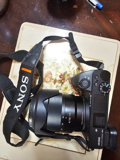 กล้อง DSLR ขายมัดรวมราคาโคตรคุ้ม กล้อง Sony a6500 + เลนส์ Zeiss 2 ตัว (16-70mm f4 และ Batis 18mm f2.8) สภาพสวย ไม่ค่อยได้ใช้