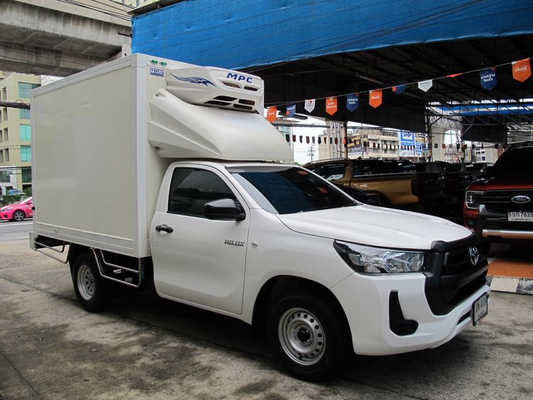 Toyota Hilux Revo 2024 2.4 Entry Van ดีเซล ไม่ติดแก๊ส เกียร์ธรรมดา ขาว รูปที่ 2