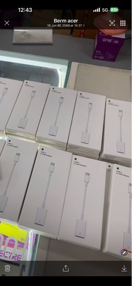 สายเคเบิลและตัวแปลง usb c 