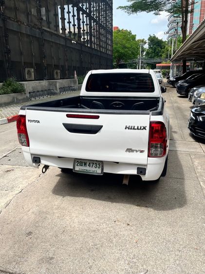Toyota Hilux Revo 2019 2.4 J Plus ดีเซล ไม่ติดแก๊ส เกียร์ธรรมดา ขาว รูปที่ 2
