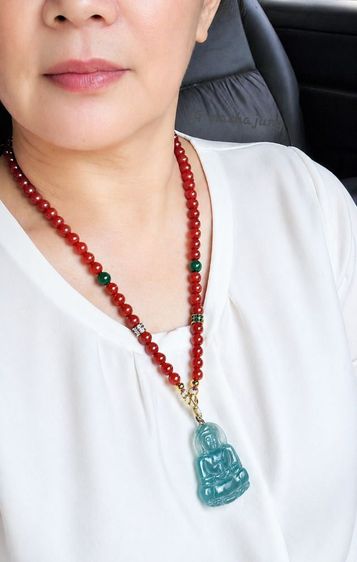 สร้อยคอโมรา คาร์เนเลียน (Carnelian)  ขั้นหยกเนฟไฟรต์