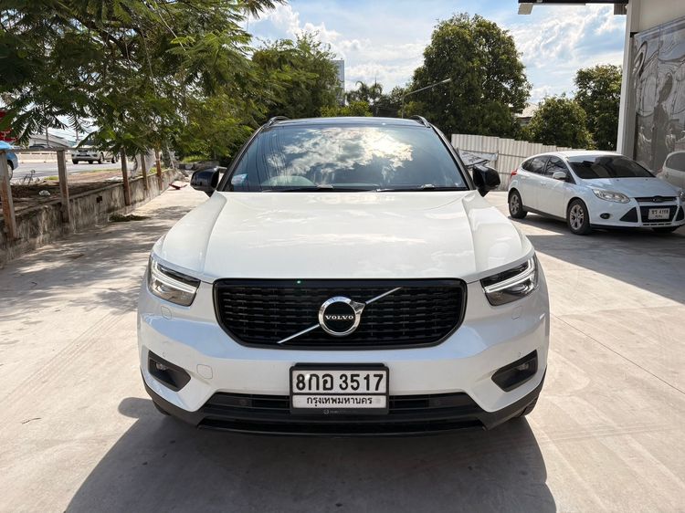 รถ Volvo XC40 2.0 T5 R-Design 4WD สี ขาว