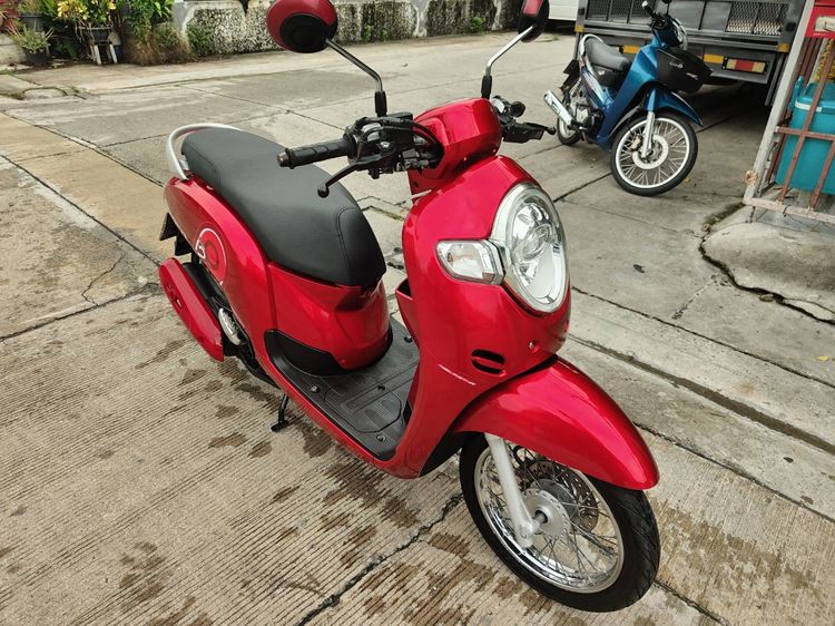 🛵ยังไงก็ขาย SCOOPY-i ปี 62 เครื่องดี สีสวย สตาร์ทมือ เล่มชุดโอนครบ+เปลี่ยนถ่ายน้ำมันเครื่องฟรี ส่งฟรี30 ก.ม รูปที่ 5