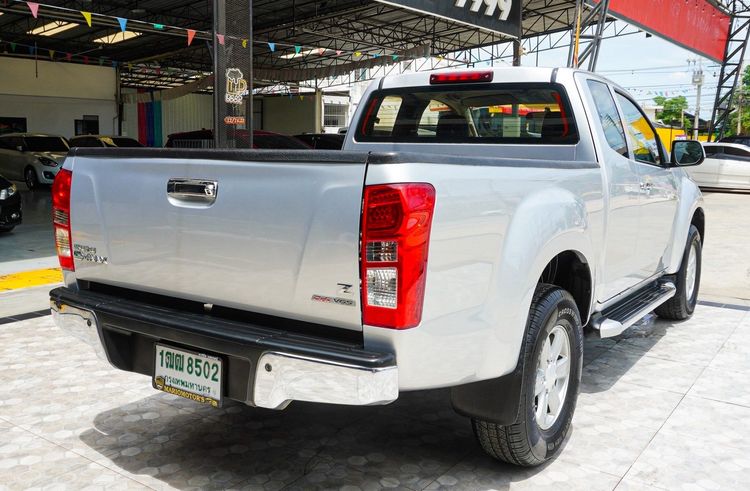 Isuzu D-MAX 2015 2.5 Hi-Lander Z Pickup ดีเซล ไม่ติดแก๊ส เกียร์ธรรมดา เทา รูปที่ 4