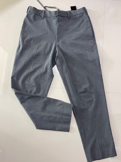 อื่นๆ อื่นๆ อื่นๆ กางเกง Uniqloแท้เหมือนใหม่ ไซส์ 68-76cm เอว 30-31 นิ้ว ข้างในมีเชือกผูกลดไซส์ สีเทาดำ สีไม่เฟดไม่ขาด ทรงสวย ผ้าใส่สบายยืดหยุ่นนิดๆ ของลูก