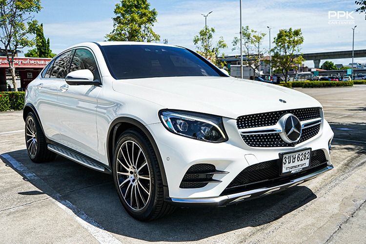 Mercedes-Benz GLC-Class 2019 GLC250 Sedan เบนซิน ไม่ติดแก๊ส เกียร์อัตโนมัติ ขาว รูปที่ 3