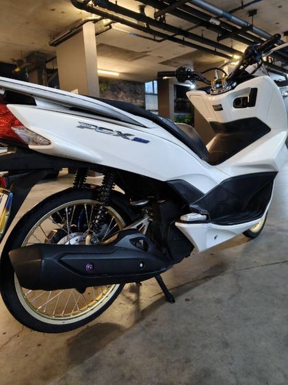 Honda pcx2016 เอกสารครบรับประกันโอน เครื่องฟิตใหม่ใช้ยาวๆ