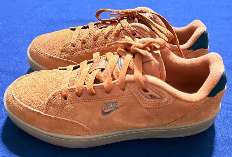 ขายรองเท้า NIKE จากเกาหลี สภาพใหม่มาก แท้ร้อยเปอร์เซ็นต์