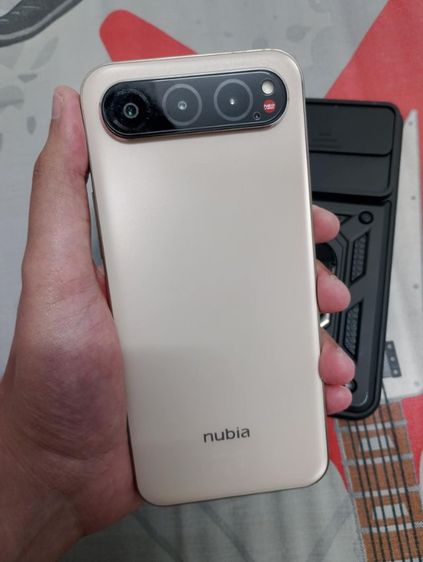 ยี่ห้ออื่นๆ 256 GB nubia air 5g