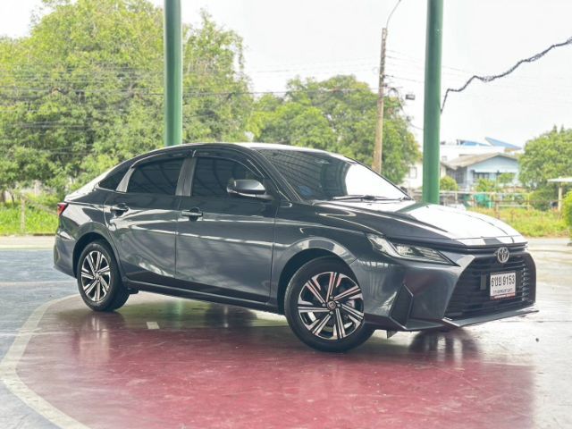 Toyota Yaris ATIV 2024 1.2 Sport Sedan เบนซิน ไม่ติดแก๊ส เกียร์อัตโนมัติ เทา