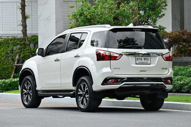Isuzu MU-X 2019 3.0 The Onyx Utility-car ดีเซล ไม่ติดแก๊ส เกียร์อัตโนมัติ ขาว รูปที่ 3