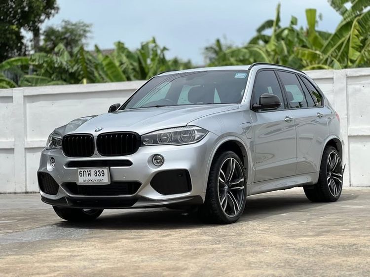 รถ BMW X5 2.0 xDrive40e M Sport 4WD สี เทา