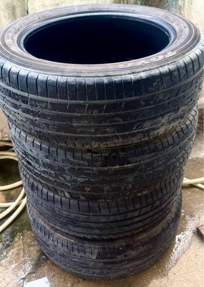 ยาง ToYo 225 55 r19