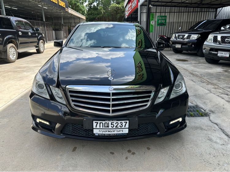 Mercedes-Benz E-Class 2012 E250 CGI Sedan เบนซิน ไม่ติดแก๊ส เกียร์อัตโนมัติ ดำ รูปที่ 2