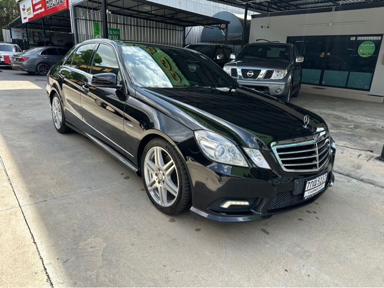 Mercedes-Benz E-Class 2012 E250 CGI Sedan เบนซิน ไม่ติดแก๊ส เกียร์อัตโนมัติ ดำ รูปที่ 4