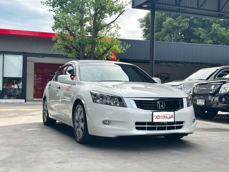 Honda Accord 2010 2.4 EL NAVI Sedan เบนซิน เกียร์อัตโนมัติ ขาว รูปที่ 3