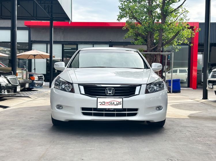 Honda Accord 2010 2.4 EL NAVI Sedan เบนซิน เกียร์อัตโนมัติ ขาว รูปที่ 2