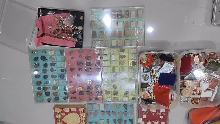 พระเครื่อง