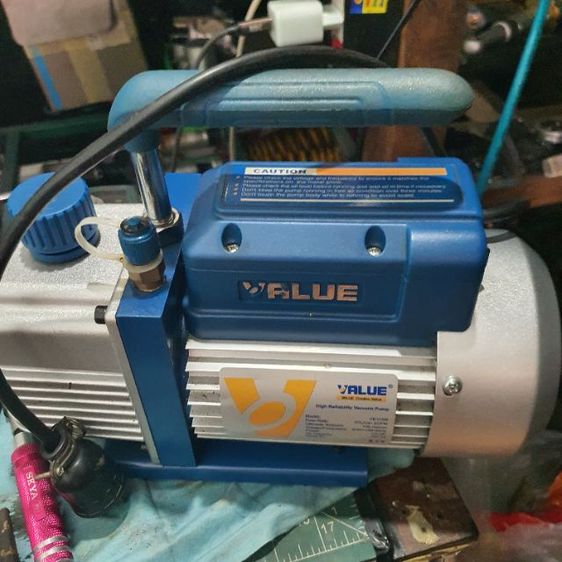 ครื่องแวคคั่มปั๊ม VALUE รุ่น VE115N