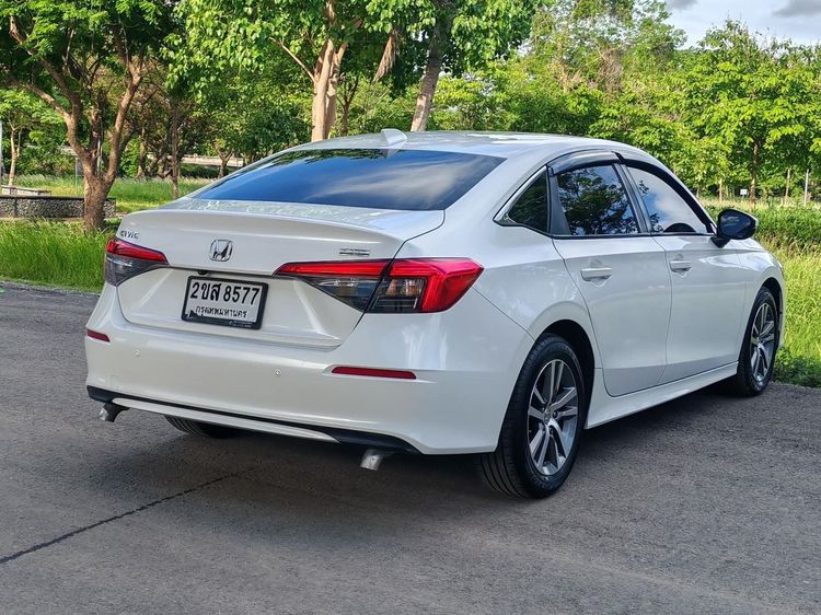Honda Civic 2022 1.5 Turbo EL+ Sedan เบนซิน ไม่ติดแก๊ส เกียร์อัตโนมัติ ขาว รูปที่ 4
