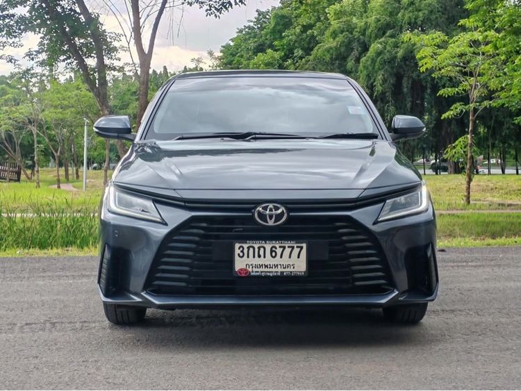 Toyota Yaris ATIV 2025 1.2 Smart Sedan เบนซิน ไม่ติดแก๊ส เกียร์อัตโนมัติ เทา