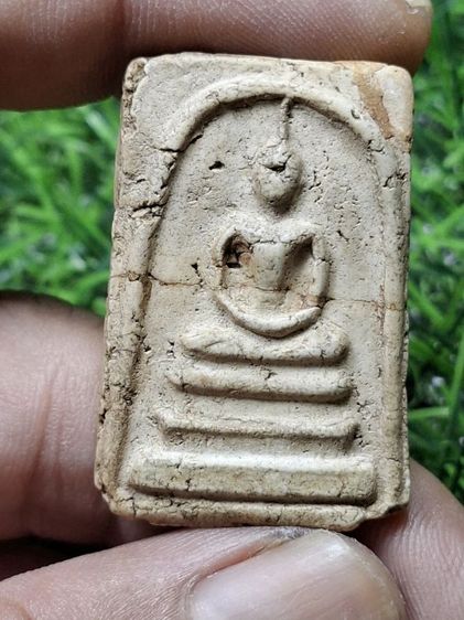 ซ่อมโบราณ ขายธรรมชาติความเก่าครับ ( พระสมเด็จ เนื้อผงเก่า พระซ่อมเก่าโบราณ )