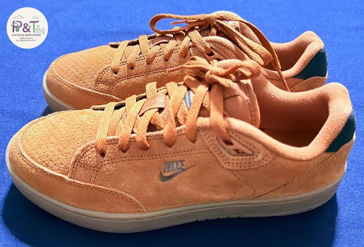 ขายรองเท้า NIKE จากเกาหลี สภาพใหม่มาก แท้ร้อยเปอร์เซ็นต์