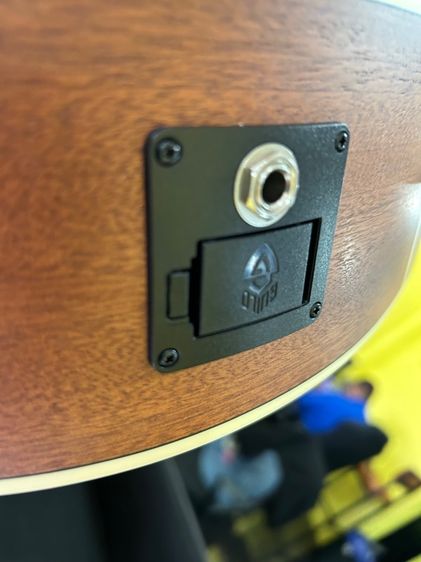 guild guitar om 240e รูปที่ 6