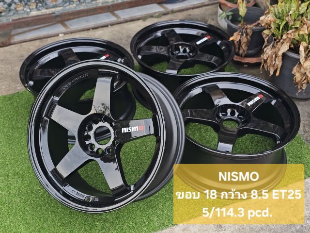 อะลูมิเนียมอัลลอย 18" อื่นๆ NISMO
ขอบ 18 กว้าง 8.5 ET25
5รู114.3 pcd.