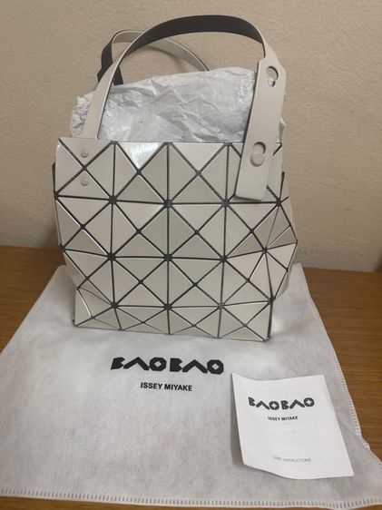 กระเป๋า baobao แท้จาก shop