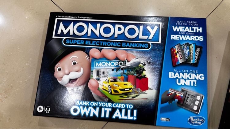 บอร์ดเกมส์ Monopoly Ultimate Banking  และ Monopoly Super Electronic Banking 