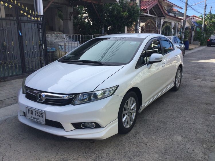 Honda Civic 2012 1.8 E i-VTEC Sedan เบนซิน ไม่ติดแก๊ส เกียร์อัตโนมัติ ขาว รูปที่ 2