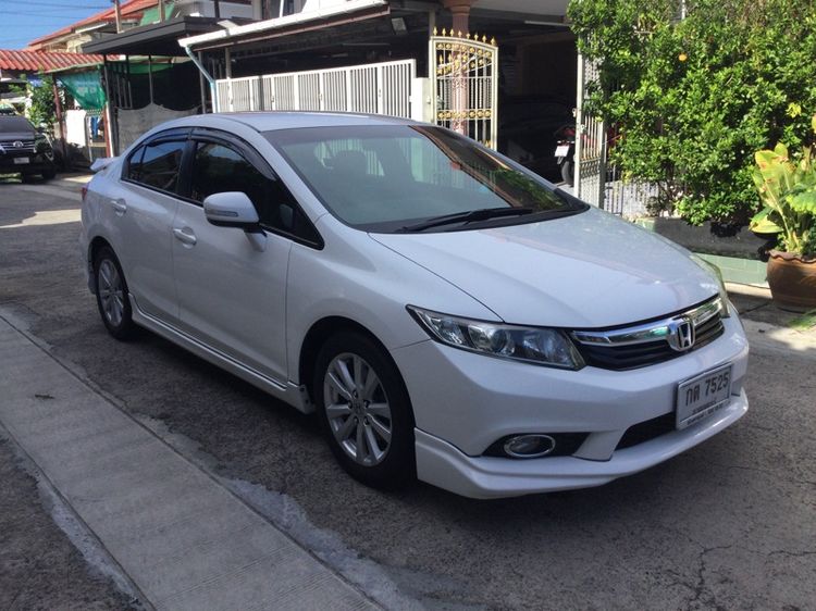 Honda Civic 2012 1.8 E i-VTEC Sedan เบนซิน ไม่ติดแก๊ส เกียร์อัตโนมัติ ขาว