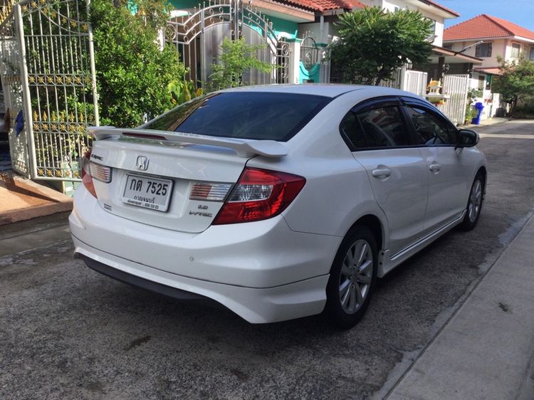 Honda Civic 2012 1.8 E i-VTEC Sedan เบนซิน ไม่ติดแก๊ส เกียร์อัตโนมัติ ขาว รูปที่ 4