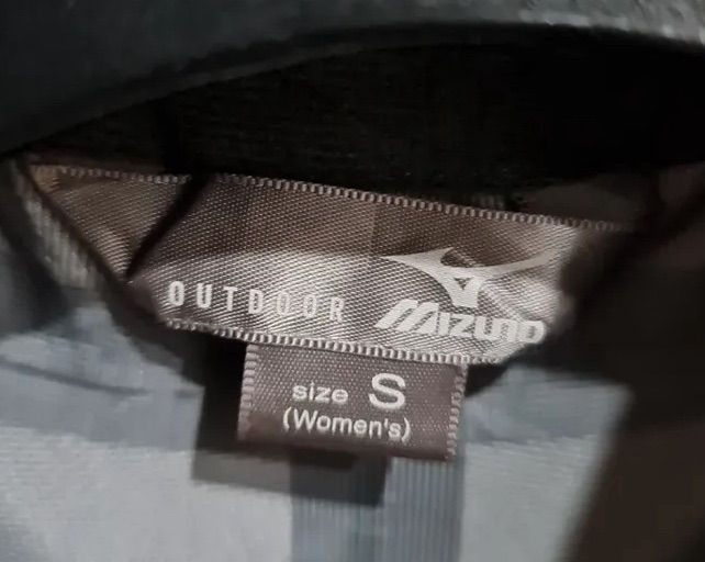 เสื้อแจ็คเก็ตกันฝน Mizuno Bergtech EX (ของแท้) สภาพสวย ไซส์ S รูปที่ 6