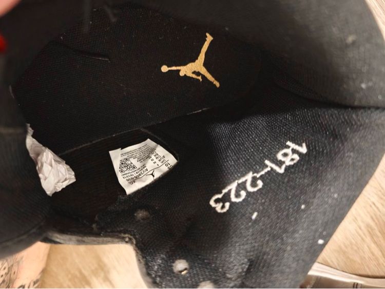 Nike Air Jordan 1 Mid  รูปที่ 6
