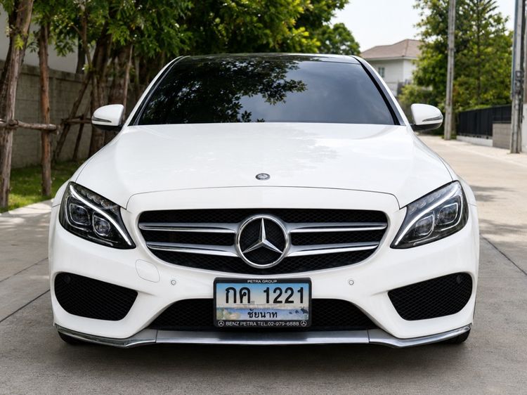 รถ Mercedes-Benz C-Class C300 สี ขาว
