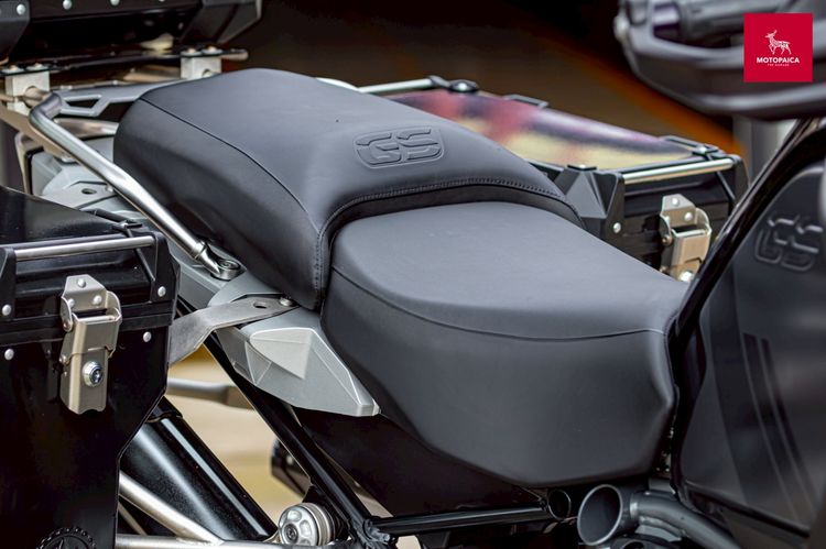 Bmw R1250GSA TripleBlack ปี2022 มือเดียว วิ่ง4,200Km. รถใหม่มาก รูปที่ 14