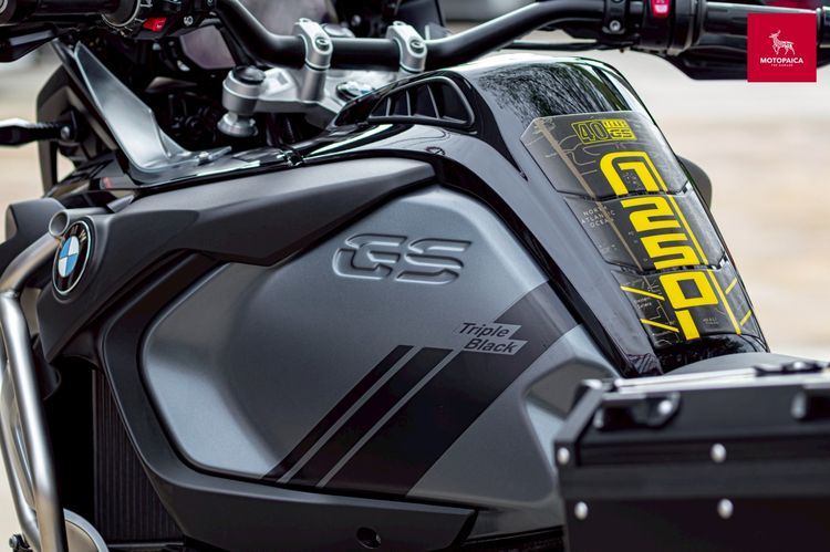 Bmw R1250GSA TripleBlack ปี2022 มือเดียว วิ่ง4,200Km. รถใหม่มาก รูปที่ 13