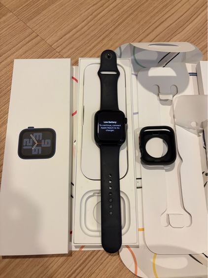 ดำ อื่นๆ Apple Watch SE (รุ่นที่ 2)