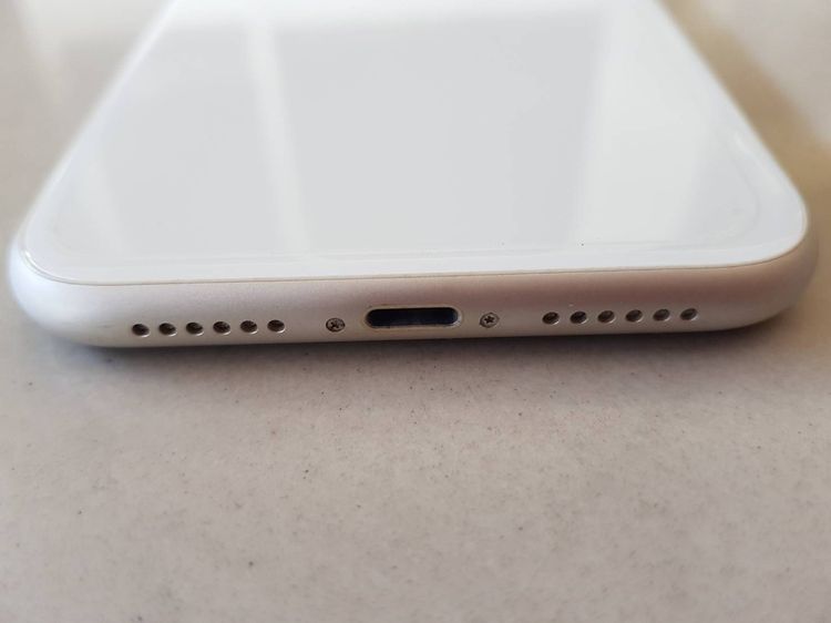 ขายมือถือไอโฟน11 iPhone 11 สีขาว 64gb สภาพสวย มีกล่อง สายชาร์จ สนใจคุยได้ครับ นัดดู-รับของได้ที่ พัทยา หรือ พัทยาจัดส่งฟรี รูปที่ 6