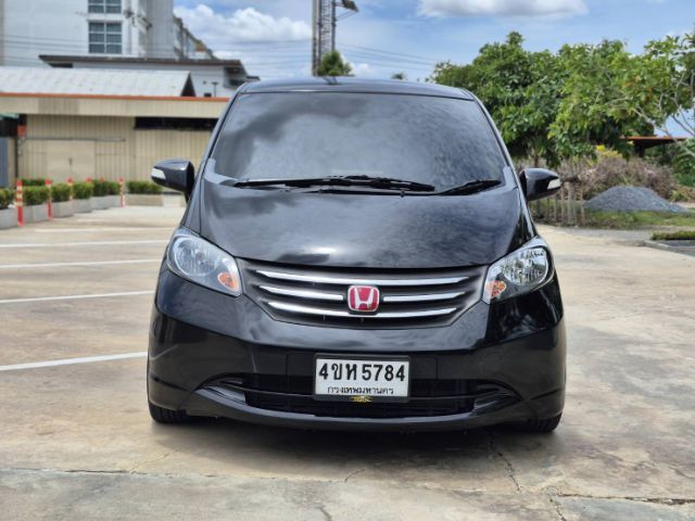 Honda Freed 2011 1.5 E Sport เบนซิน เกียร์อัตโนมัติ ดำ รูปที่ 3