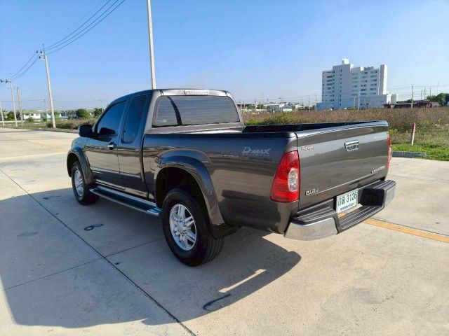 Isuzu D-MAX 2010 2.5 Hi-Lander Pickup ดีเซล เกียร์ธรรมดา เทา รูปที่ 4