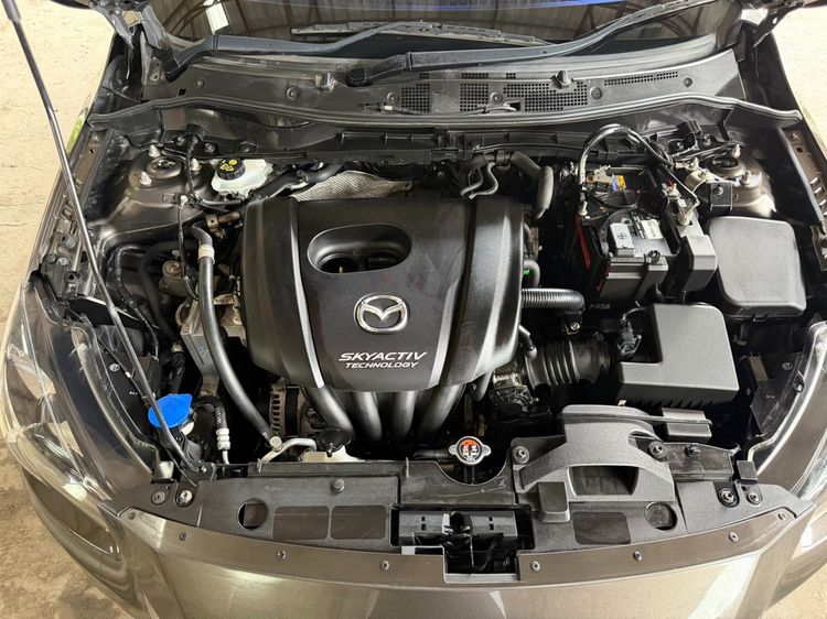 Mazda Mazda 2 2018 1.3 Standard Sedan เบนซิน เกียร์อัตโนมัติ น้ำตาล รูปที่ 3