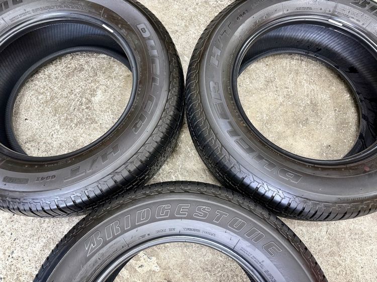 ยางถอดป้ายแดงขอบ 18” ยี่ห้อ BRIDGESTONE รุ่น DUELER HT684ll ขนาด 265-60R18 ปี 26 พื้น 2,500 โล ดอกสวยพร้อมใช้งานรรราถูก ไม่มีปะ รับประกัน