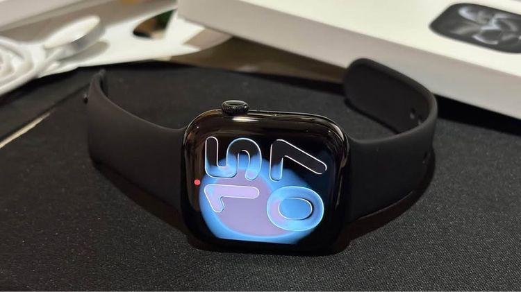 ดำ Apple Watch series 11 46mm jet black แบต 100 เปอร์เซ็นต์ ประกันถึงวัน 18-2-2570