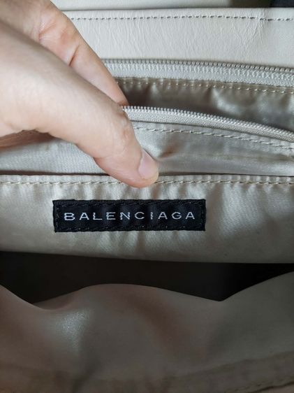 กระเป๋าถือ Balenciaga ของแท้วินเทจ รูปที่ 11