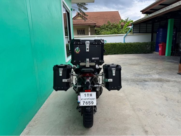 Honda X-adv750 สีเทาดำ ปี20  รูปที่ 8