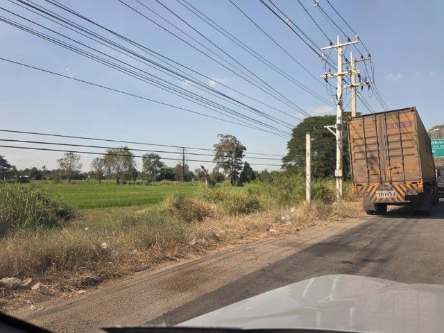ใช่ ที่ดินสวยติดถนนเพชรเกษม11ไร่55ตรว รูปที่ 3
